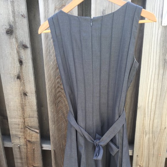 Calvin Klein grey dress 4P - Picture 3 of 4